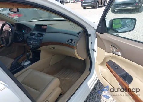 2010 Honda Accord 2.4 Ex-L z USA, uszkodzony, nr VIN 1HGCP2F85AA186505